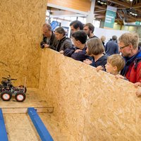 Wettbewerb für intelligente Rettungsroboter fördert Innovation und Teamgeist